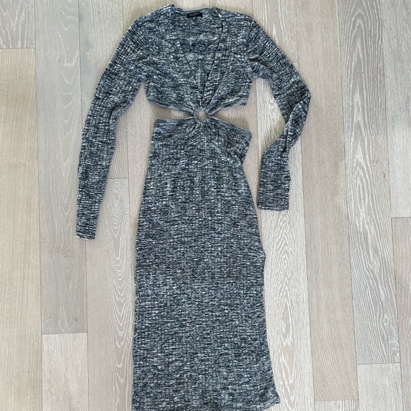 Dynamite Cutout Dress, XS, Long Sleeves - Picture 6 of 7